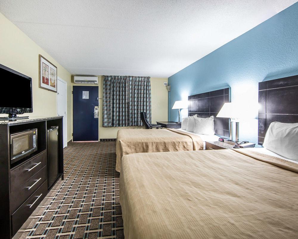 Oyo Hotel Knoxville Tn Cedar Bluff I-40 Экстерьер фото